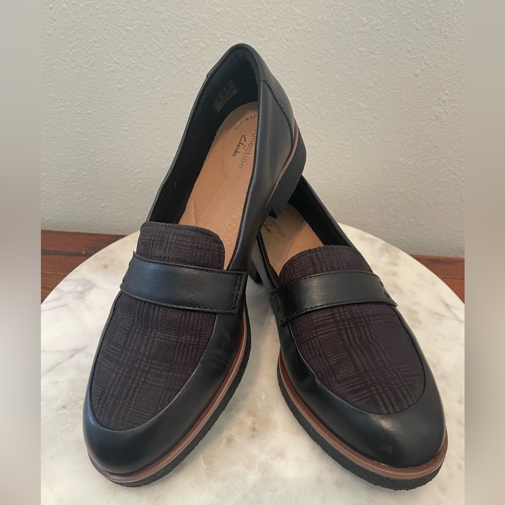 Clarks Griffin Sail Loafers, Women's Size 9M, Black